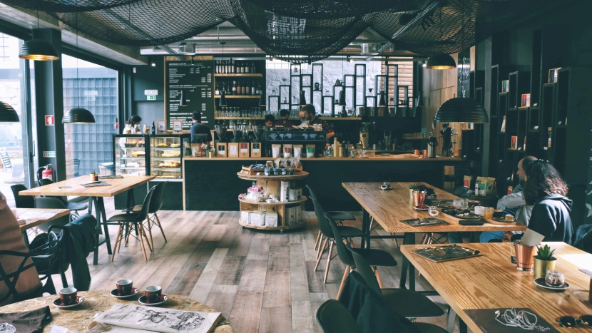 Comment trouver le restaurant idéal en voyage ?