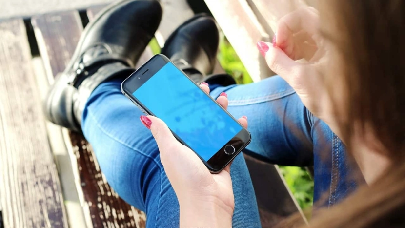 Comment téléphoner à l'étranger sans exploser son forfait ?