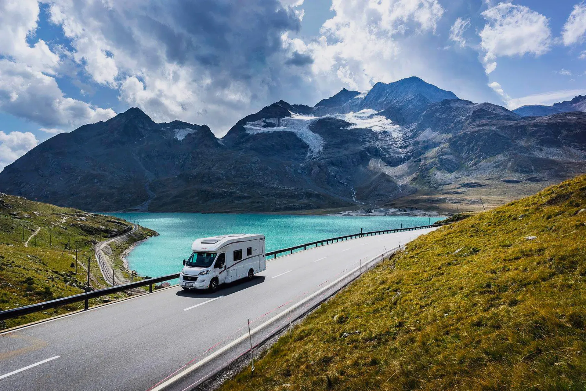 Visuel d'ambiance pour page de connexion Thellier Voyages