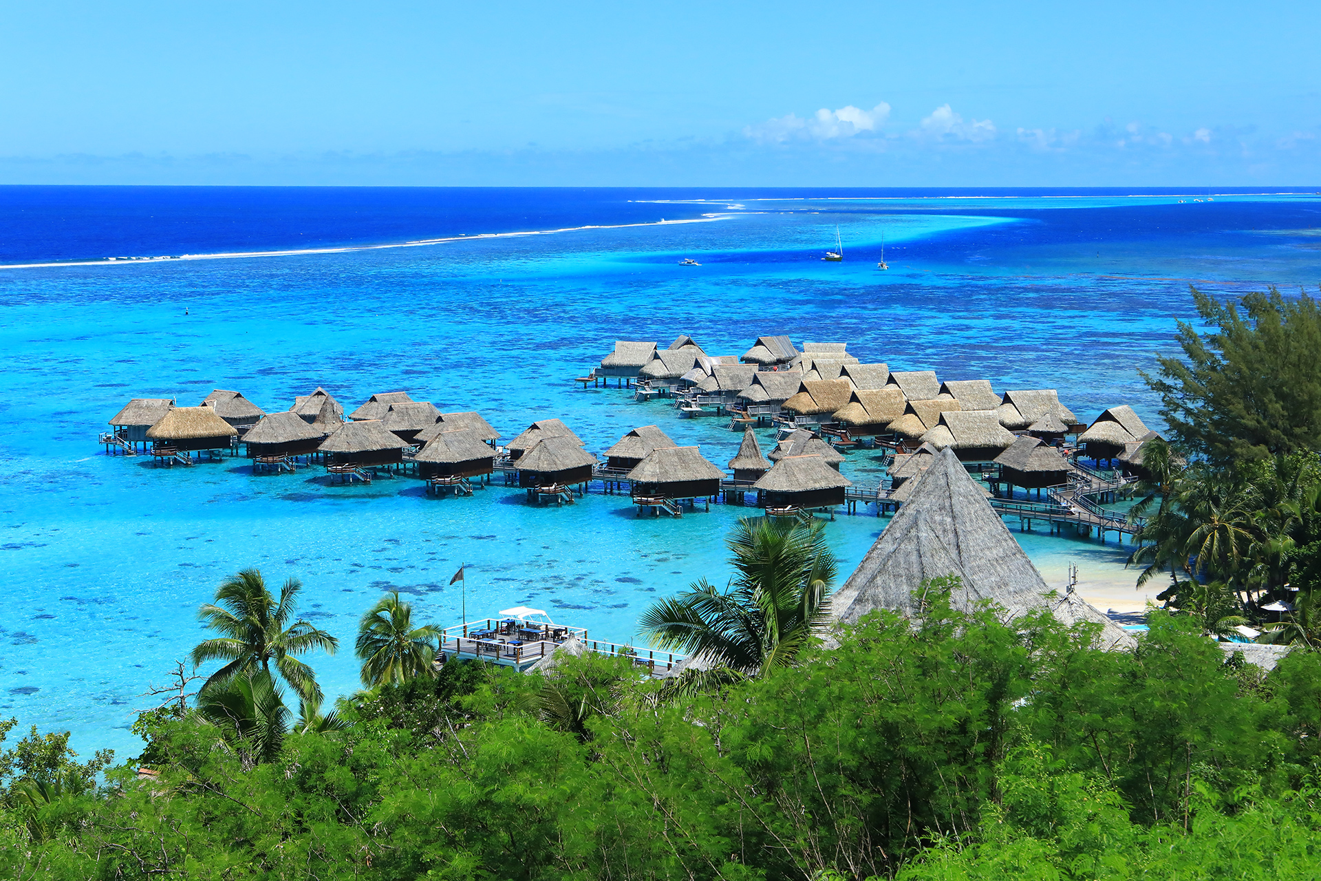 https://www.thelliervoyages.com/sites/default/files/revslider/image/slide_iles_thellier_voyages.jpg